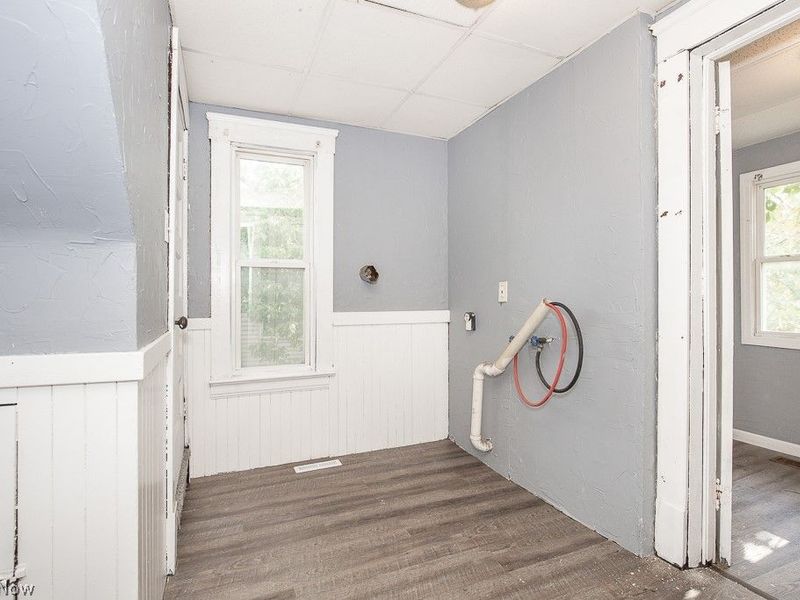 5604 Linton Avenue, Cleveland, OH 44105 Photo 9