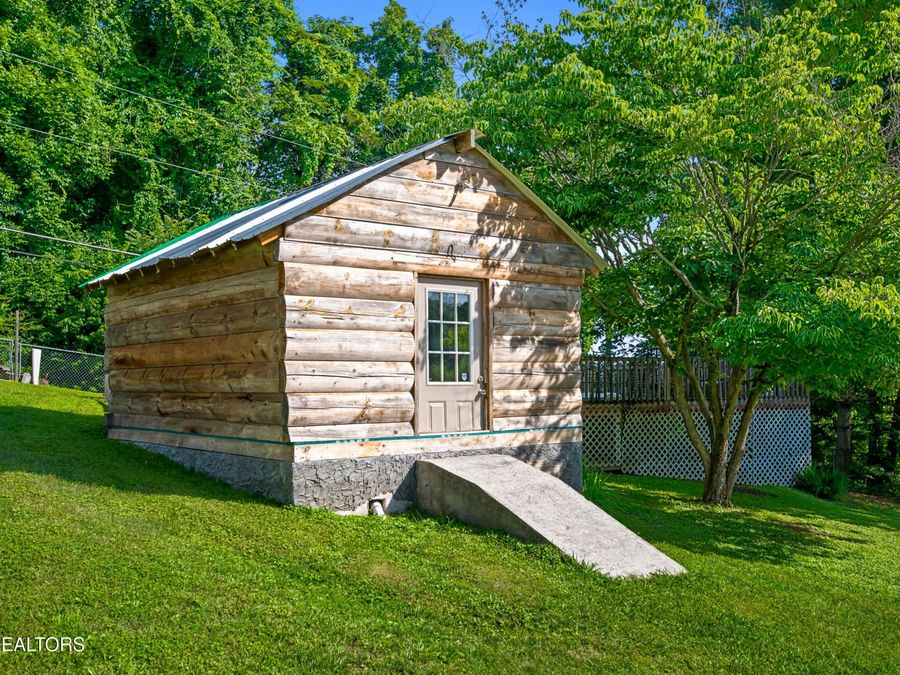 Property Image 40