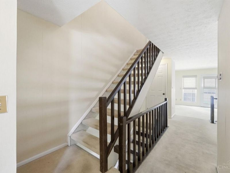 10845 Lake Thames Drive, Cincinnati, OH 45242 Photo 16