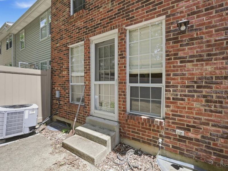 10845 Lake Thames Drive, Cincinnati, OH 45242 Photo 33