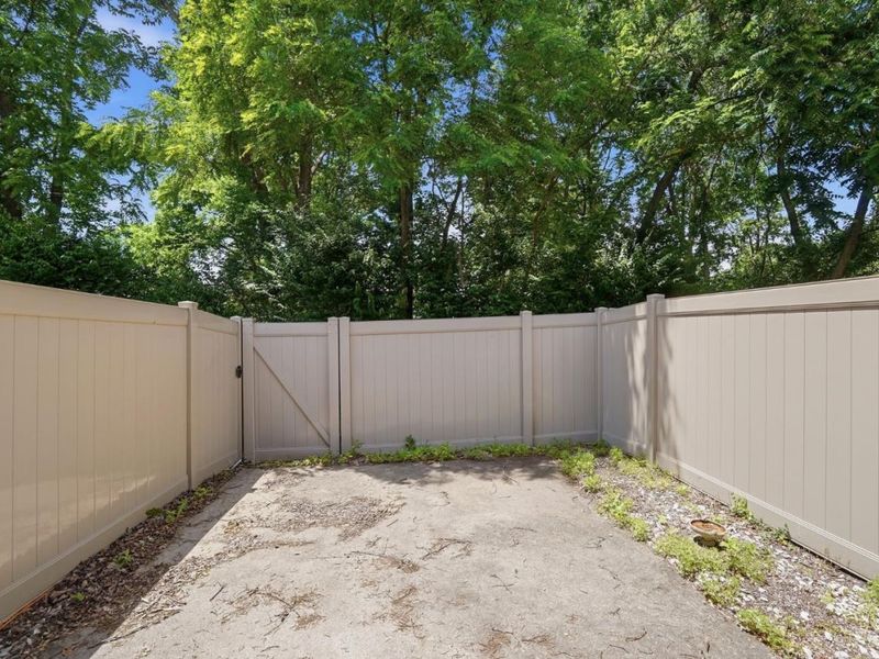 10845 Lake Thames Drive, Cincinnati, OH 45242 Photo 35