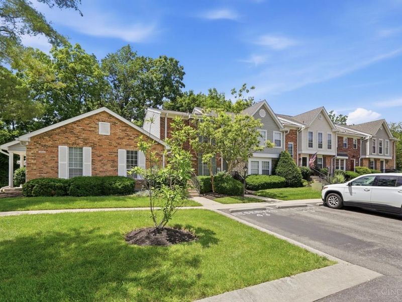 10845 Lake Thames Drive, Cincinnati, OH 45242 Photo 39