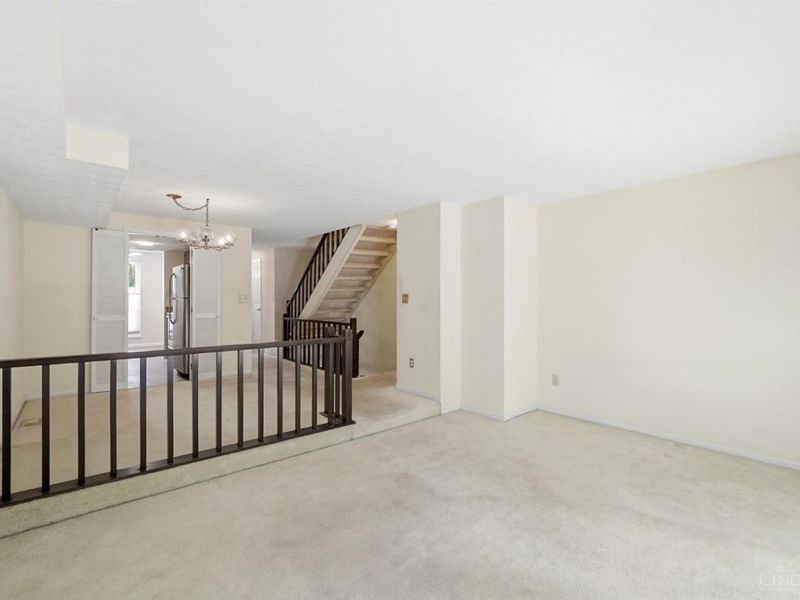 10845 Lake Thames Drive, Cincinnati, OH 45242 Photo 6