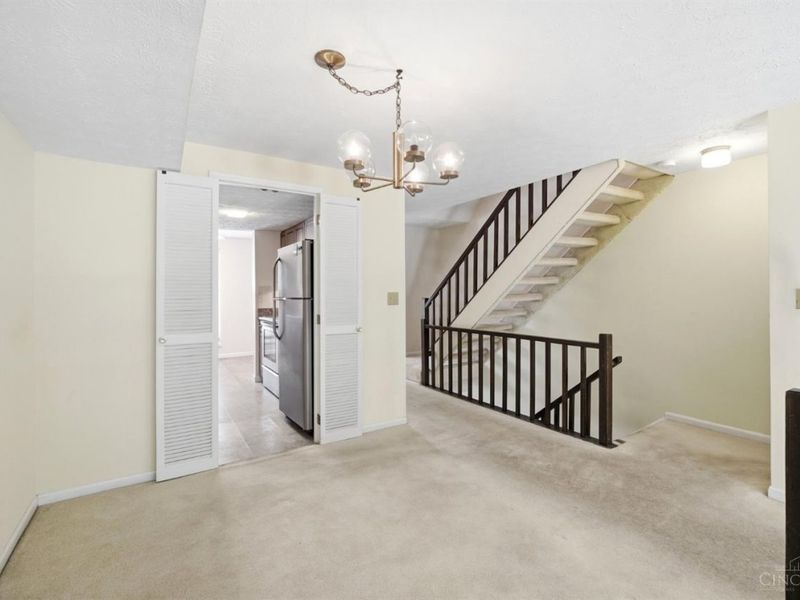 10845 Lake Thames Drive, Cincinnati, OH 45242 Photo 8