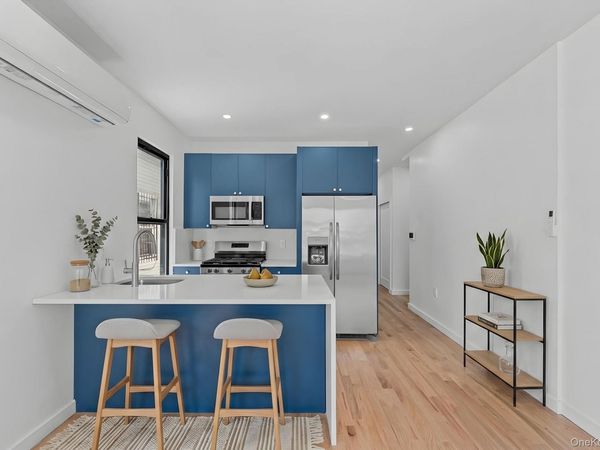 234 E 42nd Street, Brooklyn, NY 11203