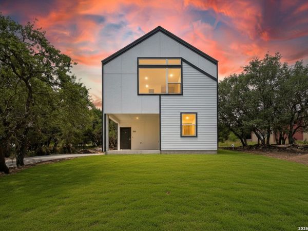 165 Slocum Drive, Canyon Lake, TX 78133