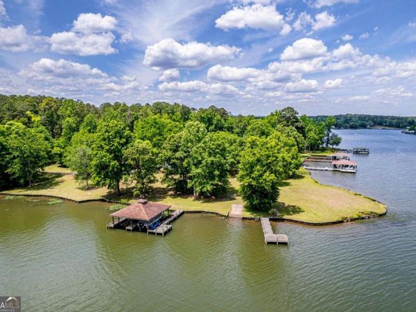 362 S Steel Bridge, Eatonton, GA 31024