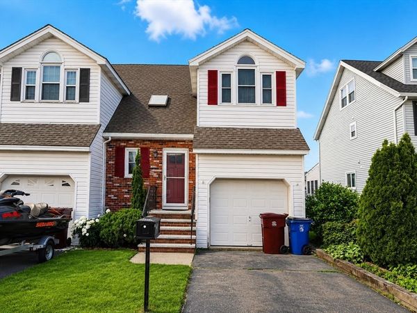 41 Burnett Rd, Unit 41, Revere, MA 02151