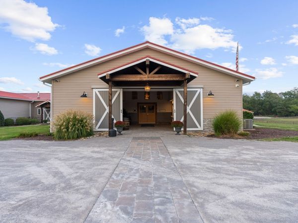 1190 W Ellington Pkwy , Lewisburg, TN 37091