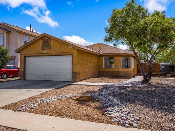 1404 Don Reynaldo Street SW, Albuquerque, NM 87121