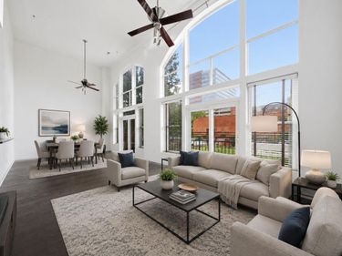 200 S Dawson Street, Unit 111, Raleigh, NC 27601