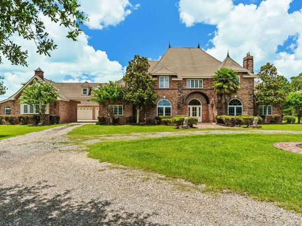575 Mississippi 586, Foxworth, MS 39483