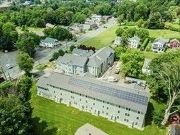 462 Main Street, Unit 3, Amherst, MA 01002
