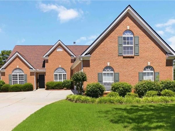 512 Stoneland Place, Lawrenceville, GA 30046