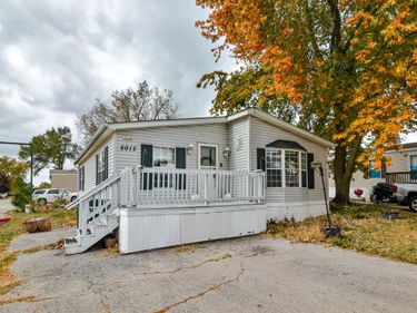 5012 SANDSTONE Drive , Loves Park, IL 61111