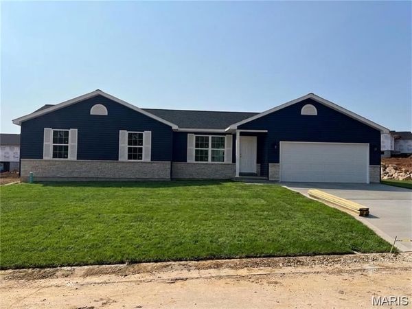 160 Rivers Edge Drive , Moscow Mills, MO 63362
