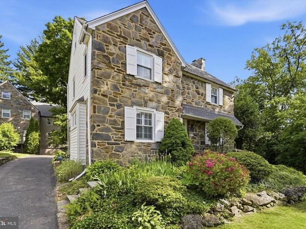 570 STRATHMORE ROAD, HAVERTOWN, PA 19083