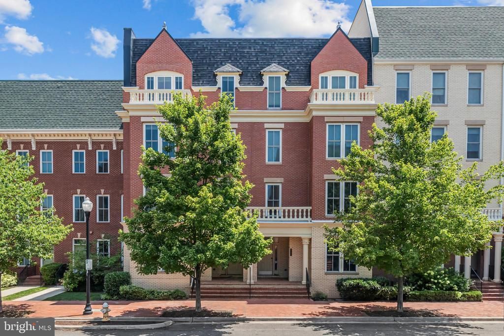 2109 Main Line, Unit 102, Alexandria, VA 22301 Main Photo