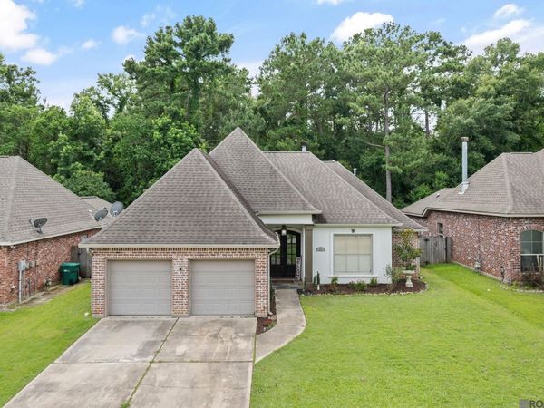 401 Brown Thrasher Loop, Madisonville, LA 70447