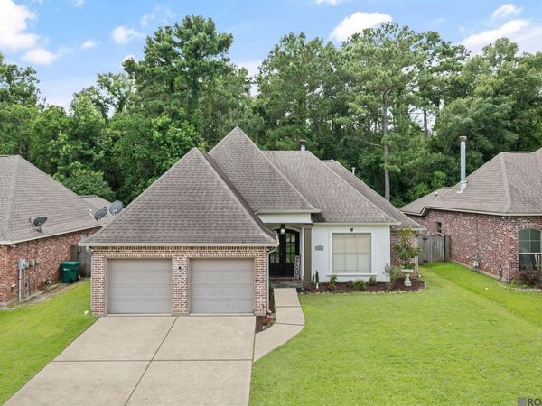 401 Brown Thrasher Loop, Madisonville, LA 70447
