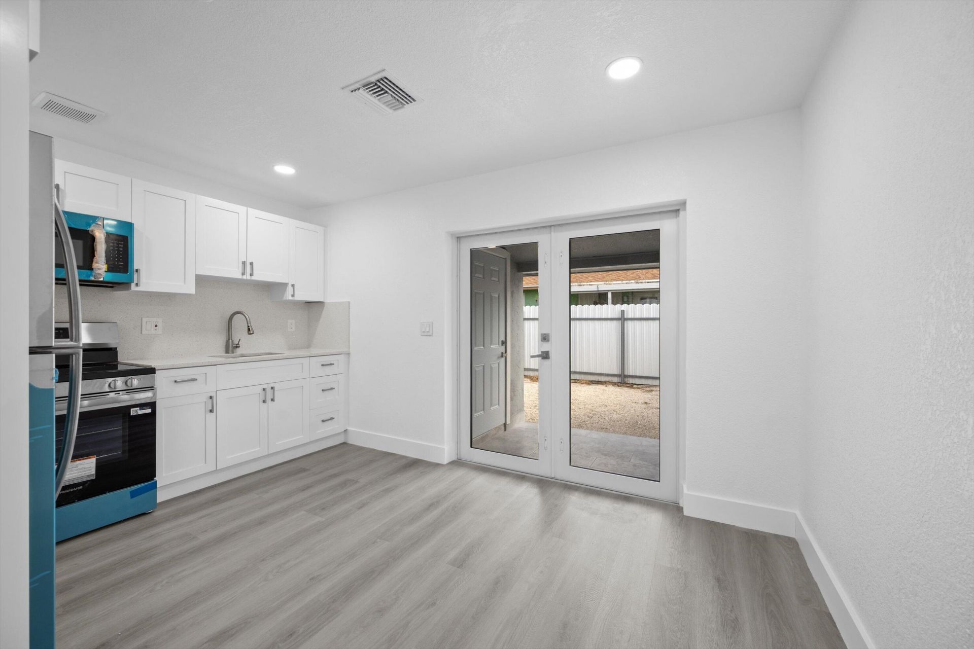 2785 Reo Lane, Unit 1, Palm Springs, FL 33461 Photo
