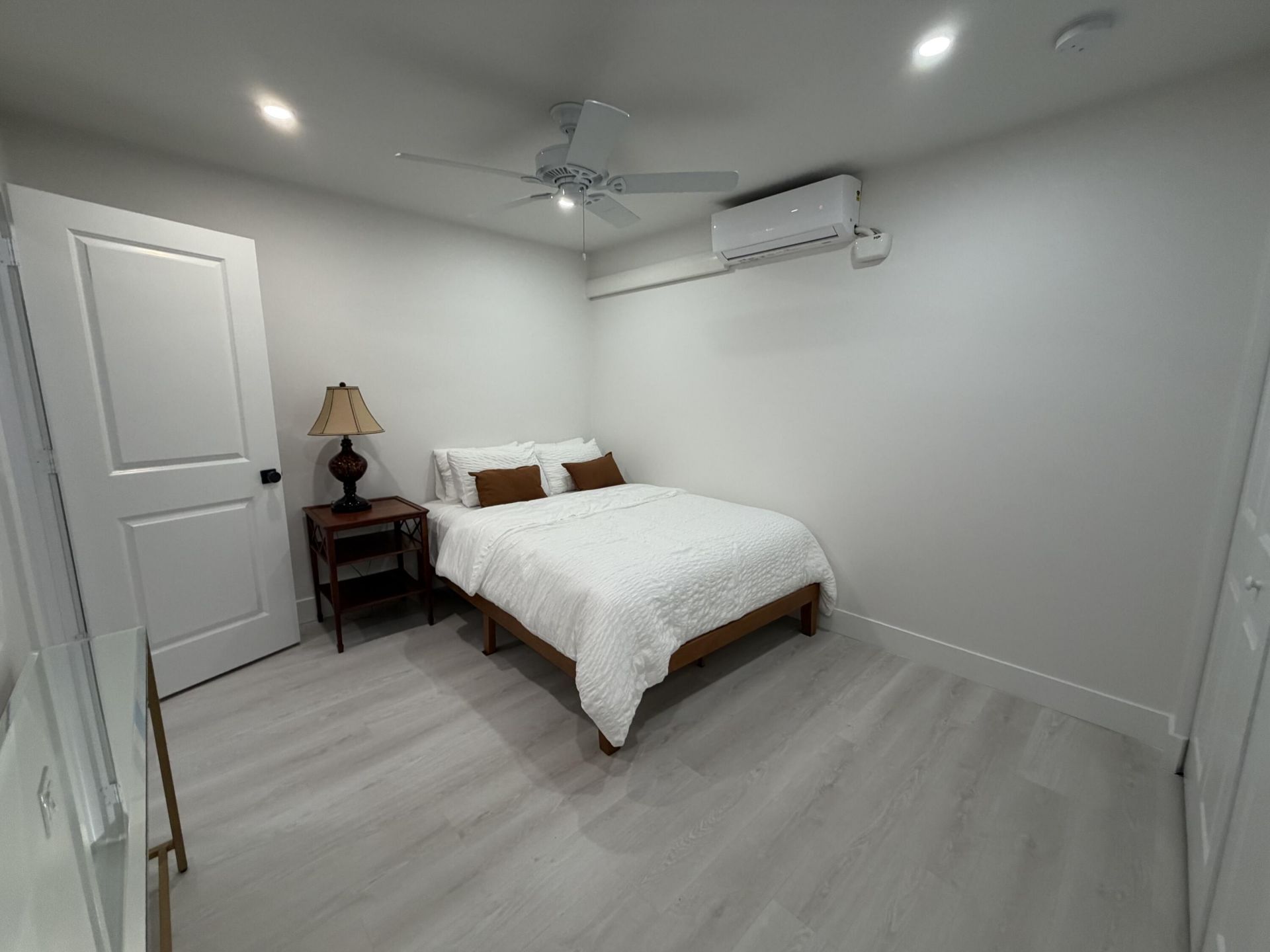 1279 Beach Road, Unit 3, West Palm Beach, FL 33404 Photo