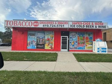 4235 Monroe Street , Toledo, OH 43606