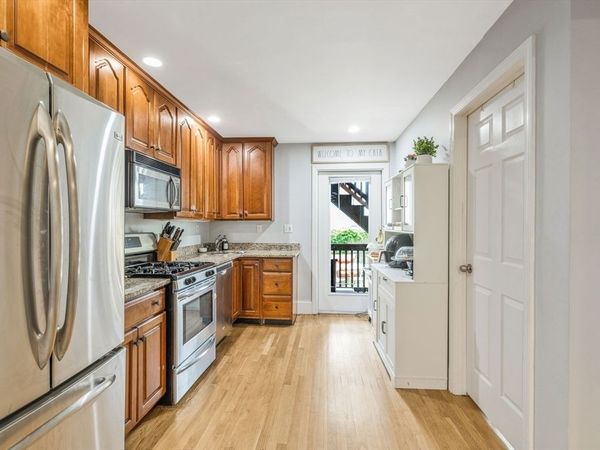 129 M St, Unit 1, Boston, MA 02127