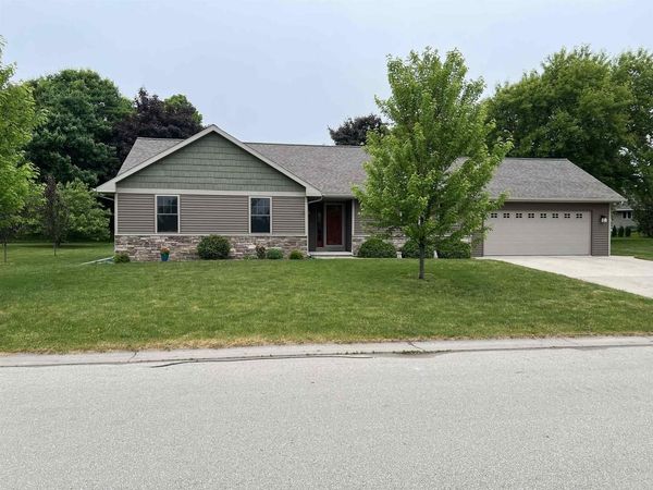 1830 KENTUCKY STREET, Sturgeon Bay, WI 54235