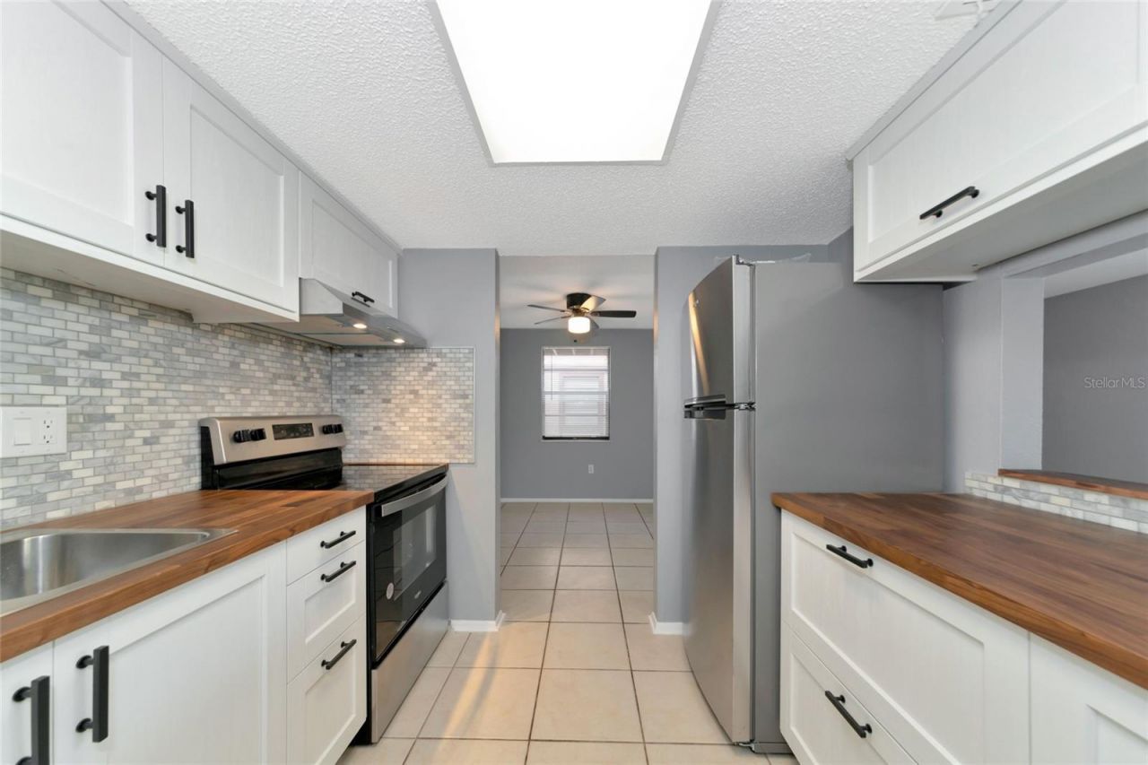 5026 Water Oak Drive , Unit 109, Bradenton, FL 34207 Photo