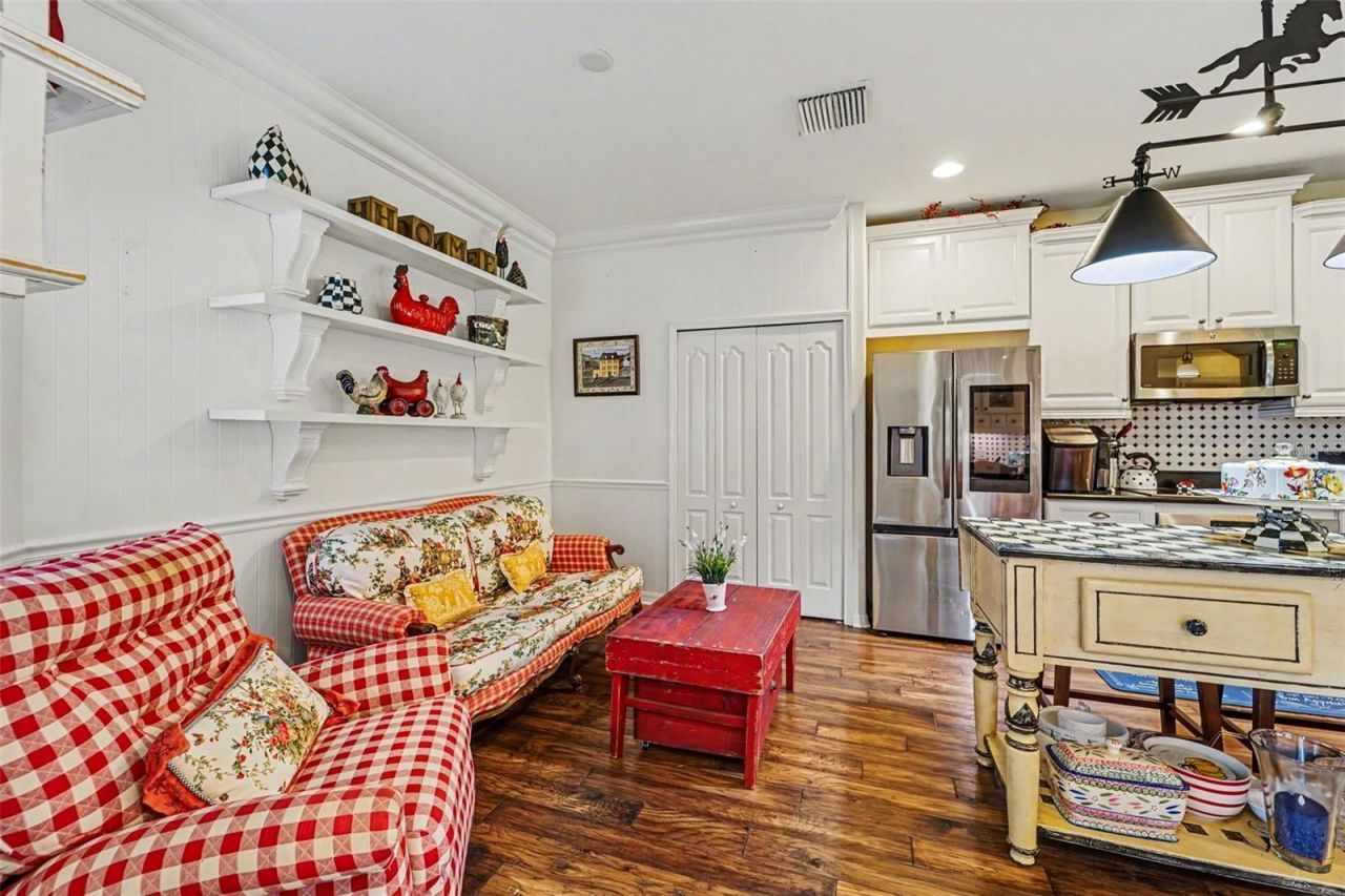 10202 Hyannisport Loop, San Antonio, FL 33576 Photo