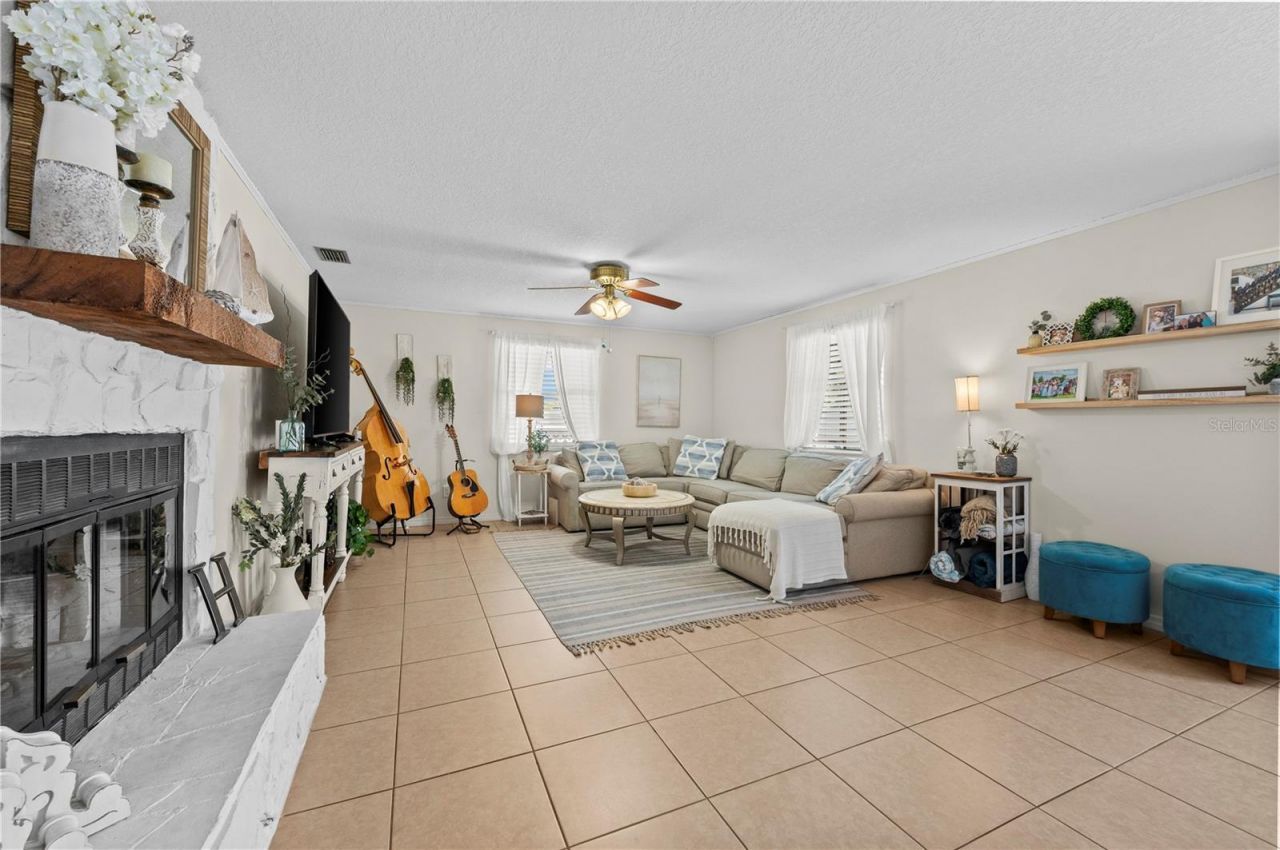 300 River Island Street, Merritt Island, FL 32953 Photo