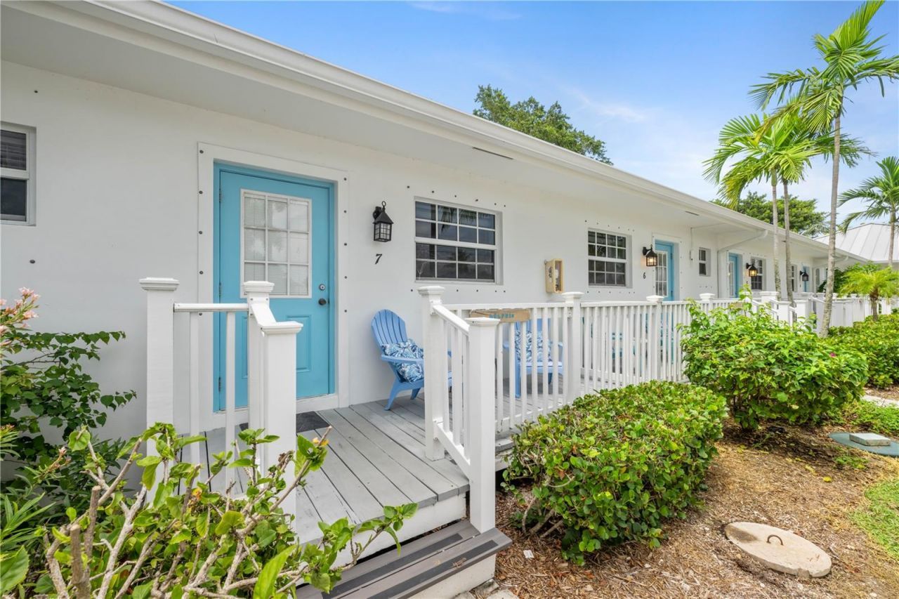 2502 Tamarind Drive , Fort Pierce, FL 34949 Photo