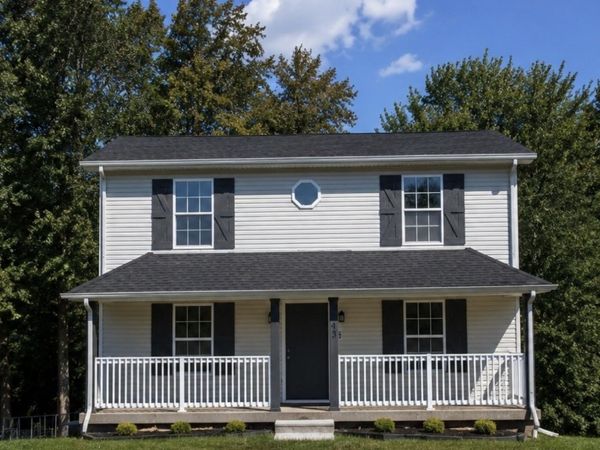 243 Senator Dr, Clarksville, TN 37042