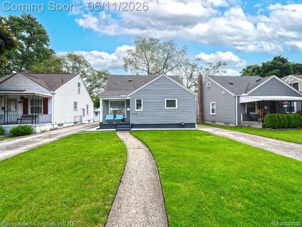 3318 Prairie Avenue, Royal Oak, MI 48073