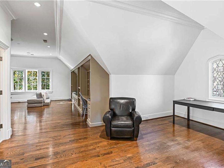 Property Image 60