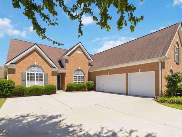 512 Stoneland Place, Lawrenceville, GA 30046