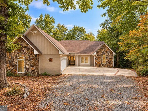 205 Mill Creek Circle, Martin, GA 30557