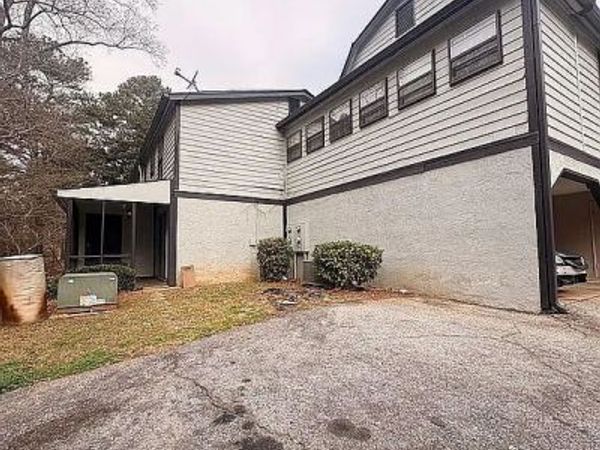 1427 Stone Mill Trace, Stone Mountain, GA 30083