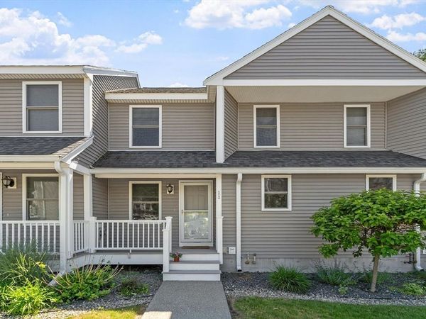 11 Sycamore Dr, Unit 11, Leominster, MA 01453