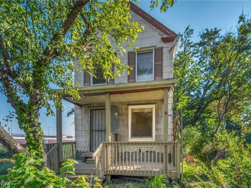 357 N Adams Street , Akron, OH 44304 Photo 2