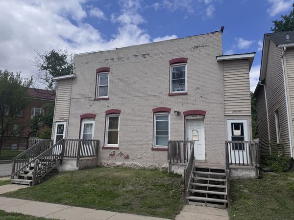 2024 W 6th Street , Davenport, IA 52802