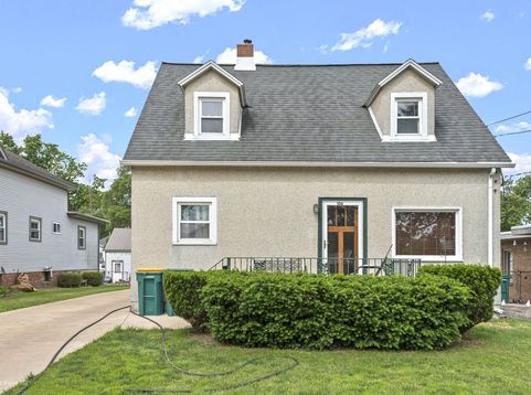 Main Photo