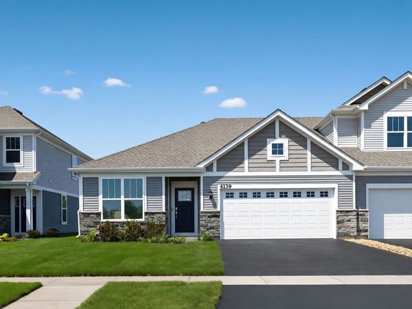 4139 Meadowridge Road, Woodstock, IL 60098