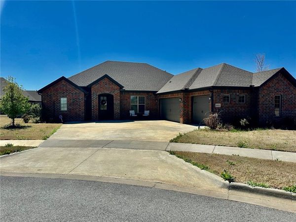 2905 SW Satinwood Cove , Bentonville, AR 72713