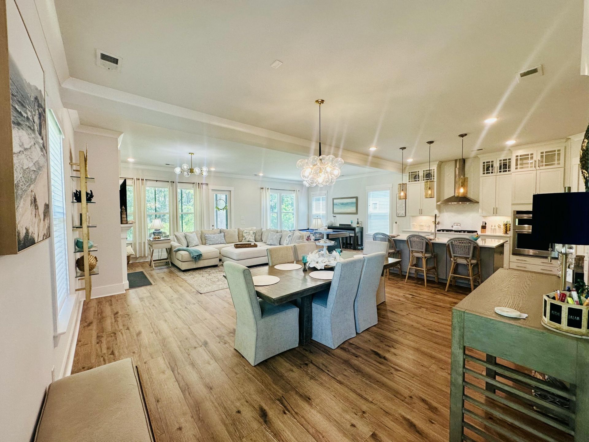 606 White Cap Court Photo 46
