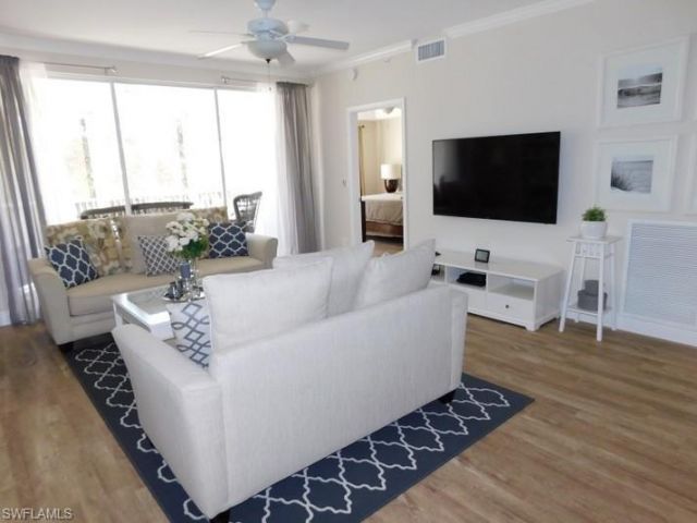 7655 Pebble Creek Cir, Unit 302, Naples, FL 34108 Photo