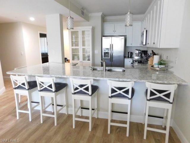 7655 Pebble Creek Cir, Unit 302, Naples, FL 34108 Photo