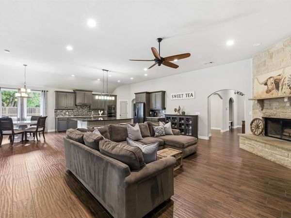 6270 High Mesa Drive, Justin, TX 76247