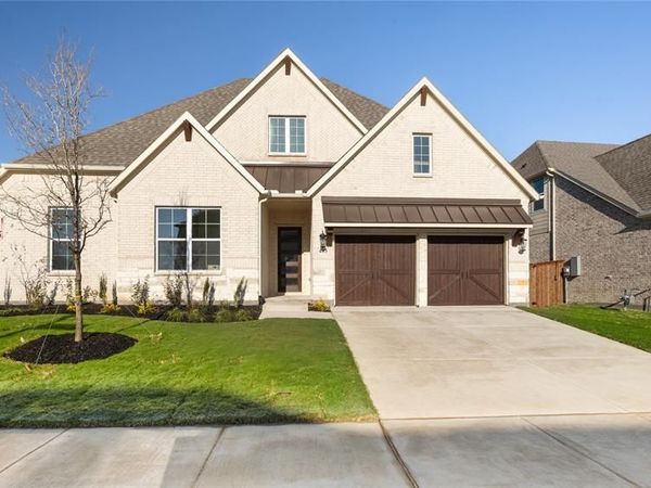 2804 Manchester Court , Celina, TX 75009